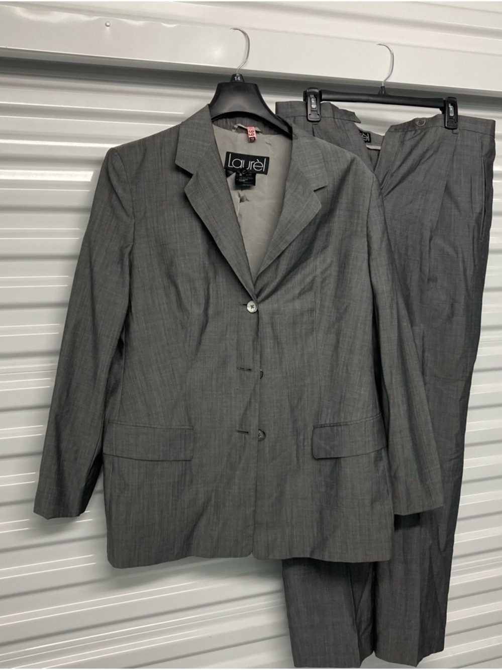 Women's Gray Tailored Blazer & Pants Suit